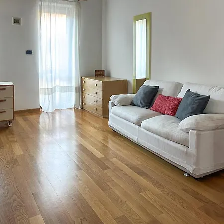 Lara Сasa de vacaciones