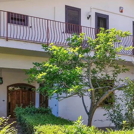 Casa vacanze Lara *